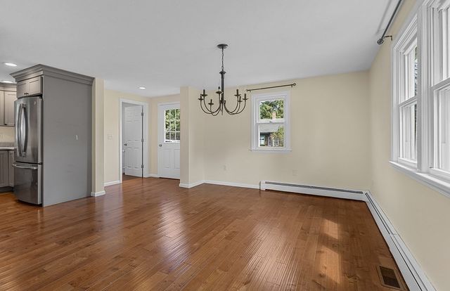 95 Franklin St, Wrentham, MA 02093