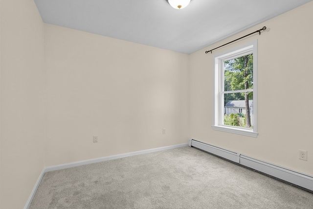 95 Franklin St, Wrentham, MA 02093