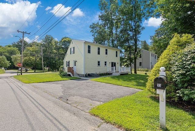 95 Franklin St, Wrentham, MA 02093