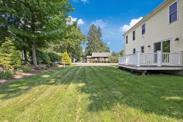 95 Franklin St, Wrentham, MA 02093