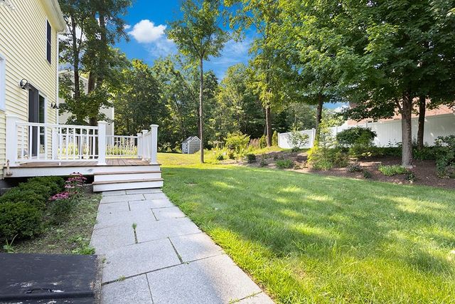 95 Franklin St, Wrentham, MA 02093
