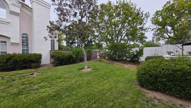 1872 Matin Circle 204, San Marcos, CA 92069