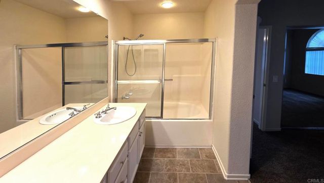 1872 Matin Circle 204, San Marcos, CA 92069
