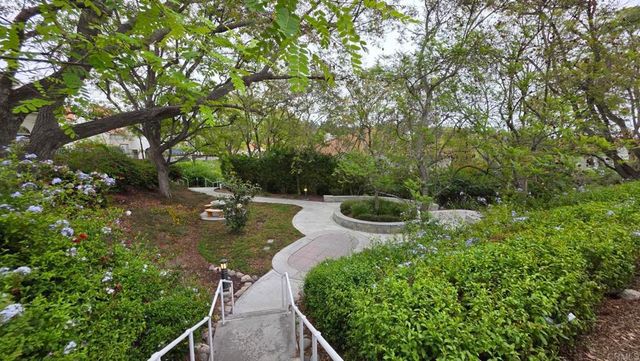 1872 Matin Circle 204, San Marcos, CA 92069