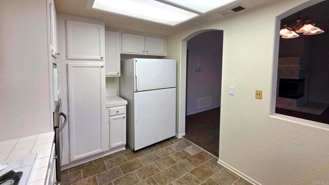 1872 Matin Circle 204, San Marcos, CA 92069