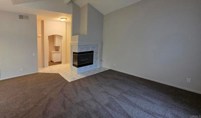 1872 Matin Circle 204, San Marcos, CA 92069
