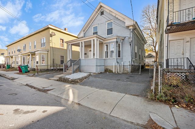 11 Hampshire St, Lowell, MA 01850