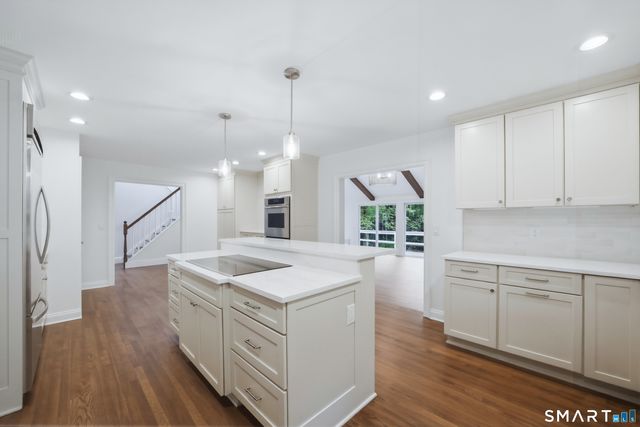 21 Deepwood Road, Weston, CT 06883