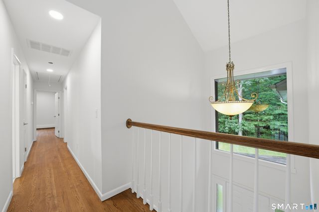 21 Deepwood Road, Weston, CT 06883