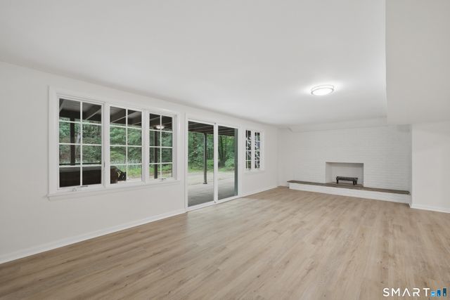 21 Deepwood Road, Weston, CT 06883