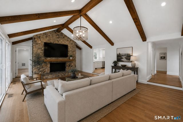 21 Deepwood Road, Weston, CT 06883