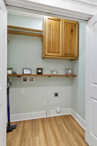 1237 Abiff Rd, Bon Aqua, TN 37025