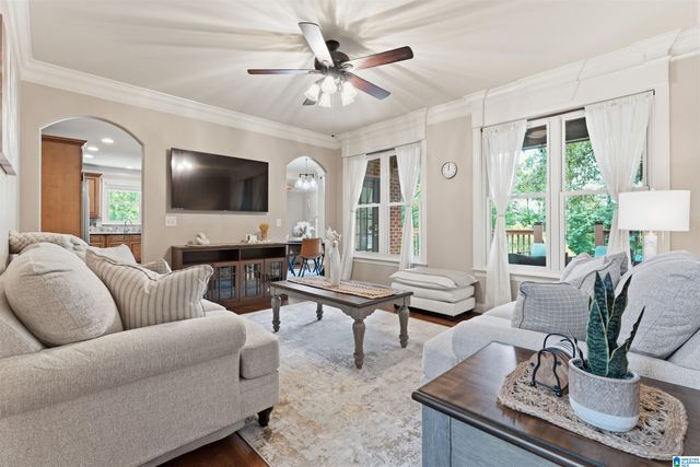 565 WHITE TAIL RUN, Chelsea, AL 35043