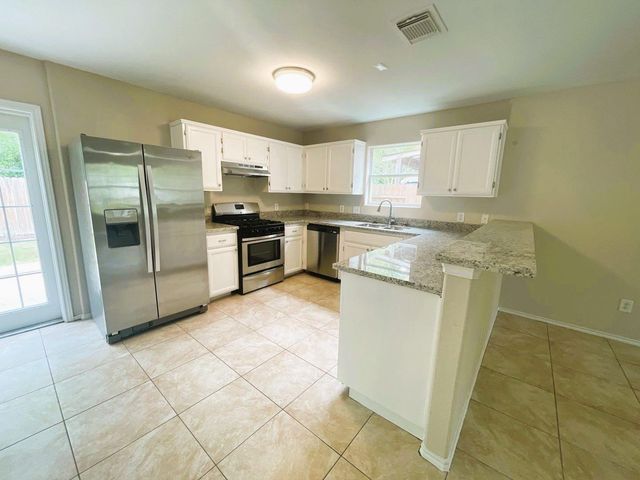 436 Mystic Glen Loop, Houston, TX 77339