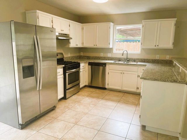 436 Mystic Glen Loop, Houston, TX 77339