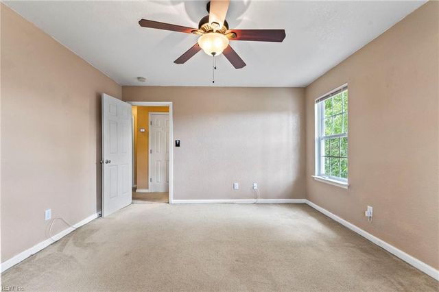 330 Thelmar LN, Portsmouth, VA 23701