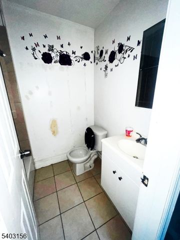 241 Hawthorne Ave, Newark City, NJ 07112