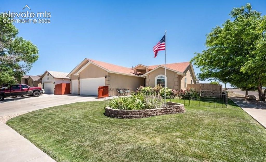 3538 Raccoon Lane, Pueblo, CO 81005 — photo 2