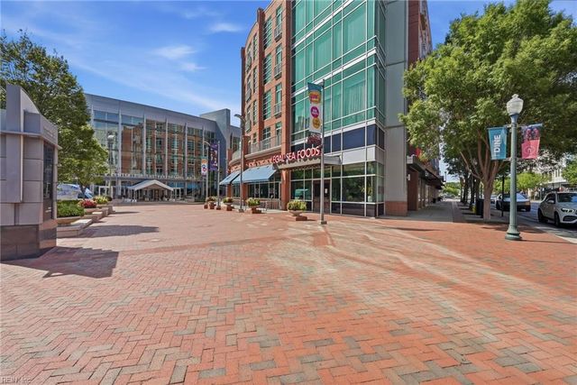 221 Market St Unit 548, Virginia Beach, VA 23462