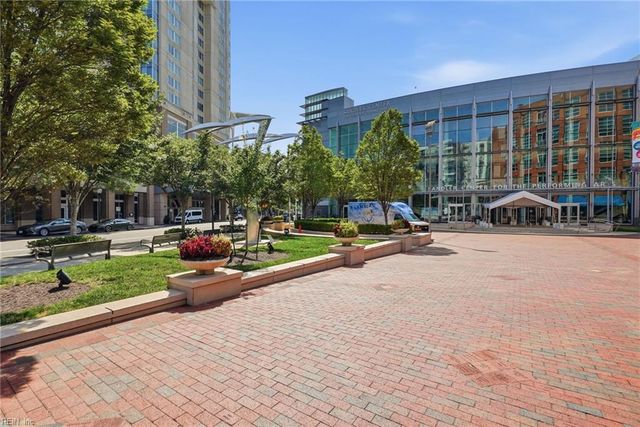 221 Market St Unit 548, Virginia Beach, VA 23462
