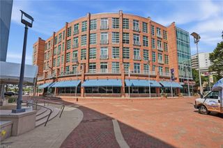 221 Market St Unit 548, Virginia Beach, VA 23462