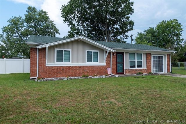 1022 Hazelwood Court, Clarksville, IN 47129