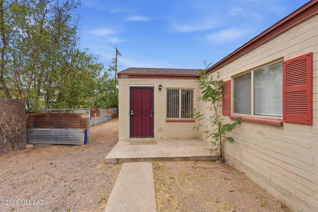 2518-2520 E Cameron Vista, Tucson, AZ 85713