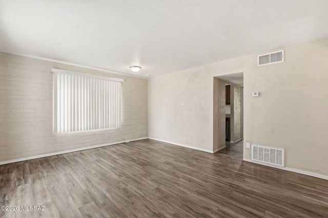 2518-2520 E Cameron Vista, Tucson, AZ 85713