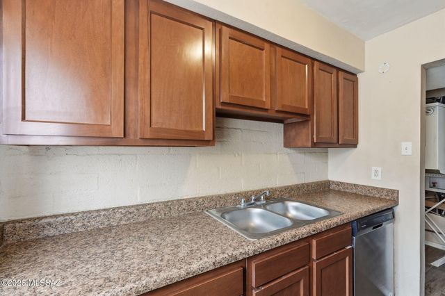 2518-2520 E Cameron Vista, Tucson, AZ 85713