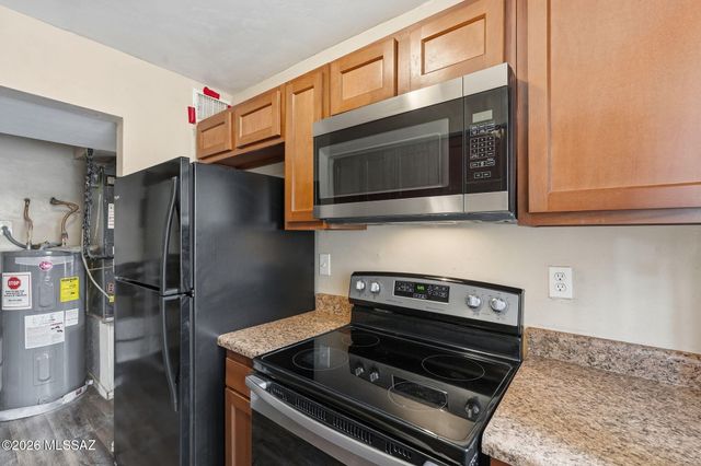 2518-2520 E Cameron Vista, Tucson, AZ 85713