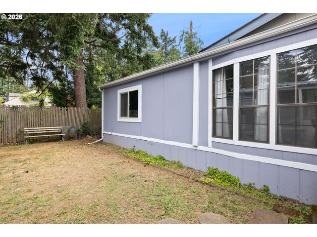13141 Se POWELL Blvd 18, Portland, OR 97236