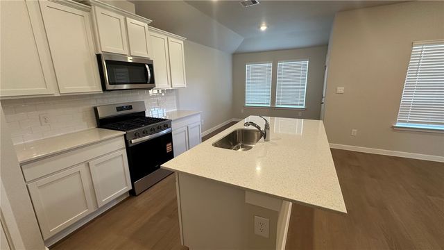 7226 Cattlemen Dr, Corpus Christi, TX 78414