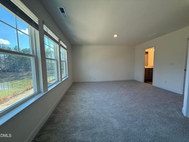 935 Kensley Grove Lane, Fuquay Varina, NC 27526