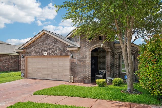 11407 Road Runner, San Antonio, TX 78245