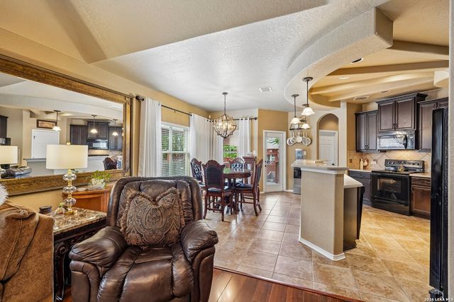 11407 Road Runner, San Antonio, TX 78245