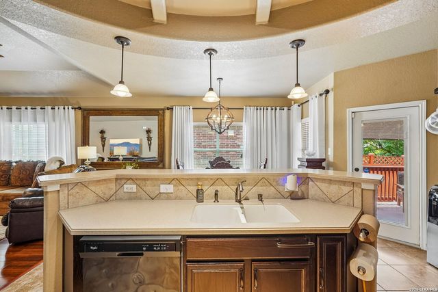 11407 Road Runner, San Antonio, TX 78245