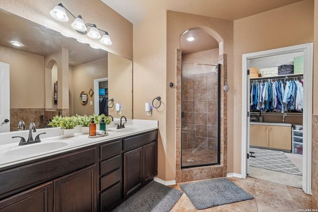 11407 Road Runner, San Antonio, TX 78245