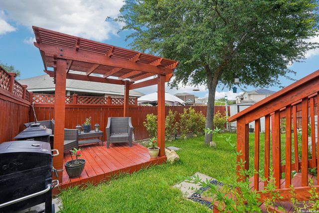 11407 Road Runner, San Antonio, TX 78245