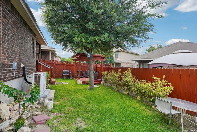 11407 Road Runner, San Antonio, TX 78245