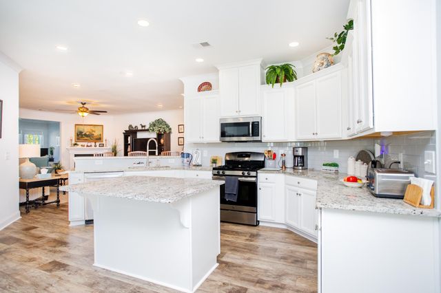 1004 Black Skimmer Dr., Conway, SC 29526