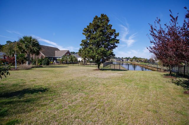 1004 Black Skimmer Dr., Conway, SC 29526