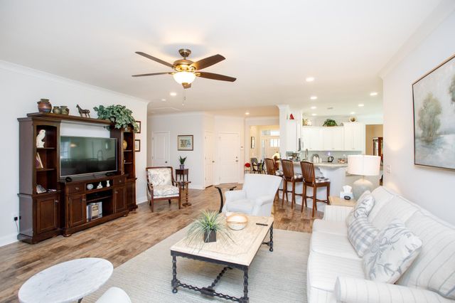 1004 Black Skimmer Dr., Conway, SC 29526