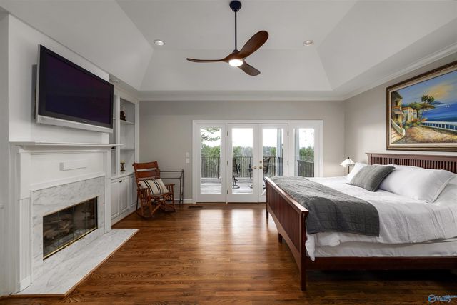 2213 Hidden Ridge Circle, Vestavia Hills, AL 35243