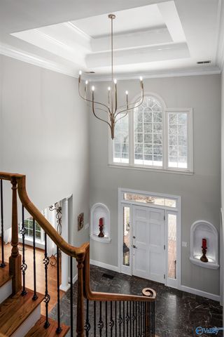 2213 Hidden Ridge Circle, Vestavia Hills, AL 35243