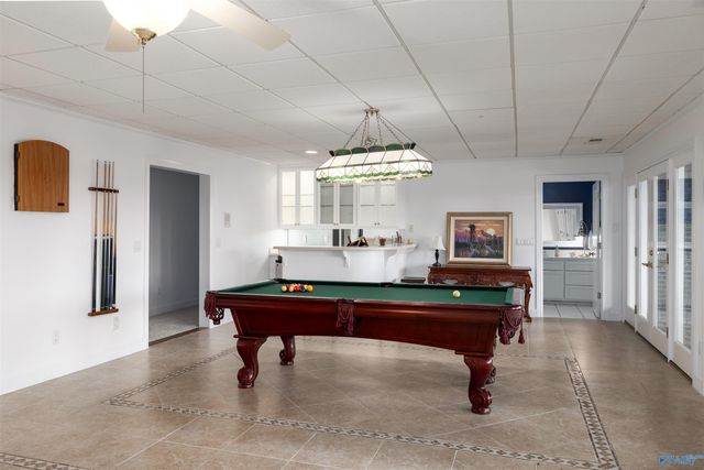 2213 Hidden Ridge Circle, Vestavia Hills, AL 35243