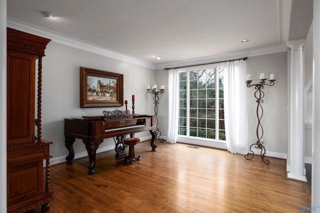 2213 Hidden Ridge Circle, Vestavia Hills, AL 35243