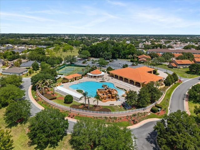 5336 EDGEWATER WAY 5336, Oxford, FL 34484