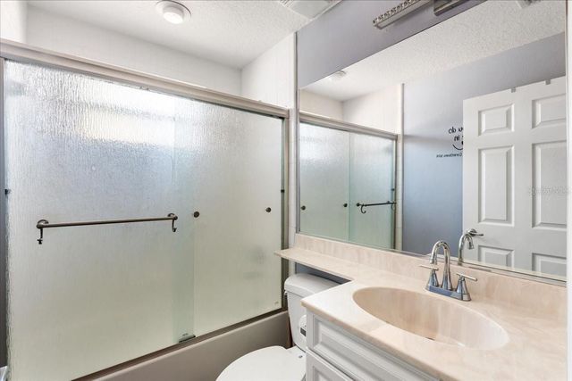 5336 EDGEWATER WAY 5336, Oxford, FL 34484