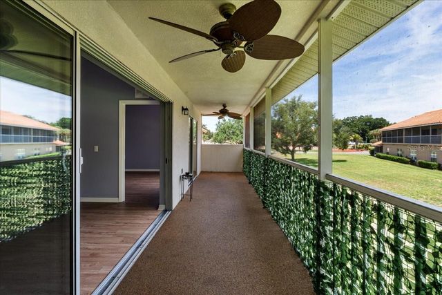 5336 EDGEWATER WAY 5336, Oxford, FL 34484