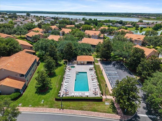 5336 EDGEWATER WAY 5336, Oxford, FL 34484